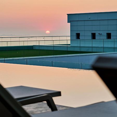 Aqua Vista Infinity Resort & Spa - Studio Lux - Piscina Infinity, Jacuzzi, Sauna, Gym - Privat Năvodari Exterior foto
